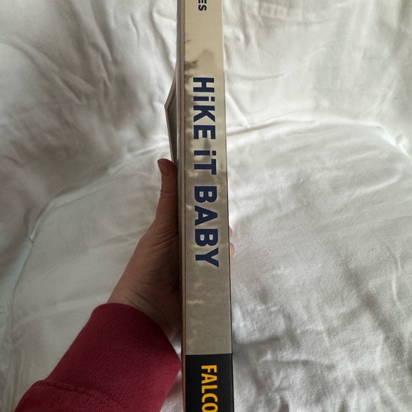 "Hike it Baby:  100 Awesome Outdoor Adventures with Babies & Toddlers" Book - Picture 4 of 11